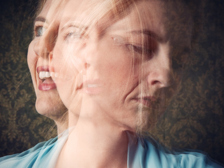 Utilidad clínica de la terapia conductual en línea para trastornos de tics